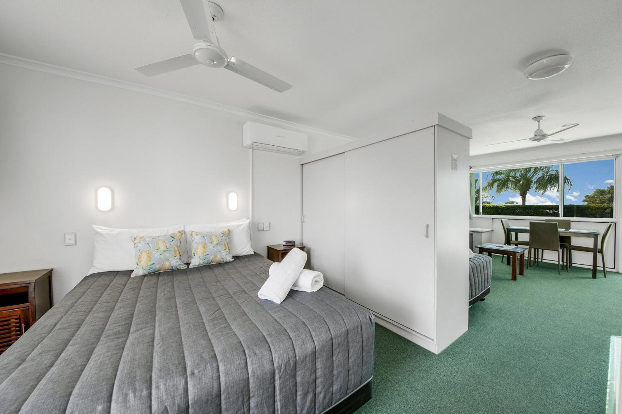Reef Adventureland Motor Inn Tannum Sands Eksteriør bilde