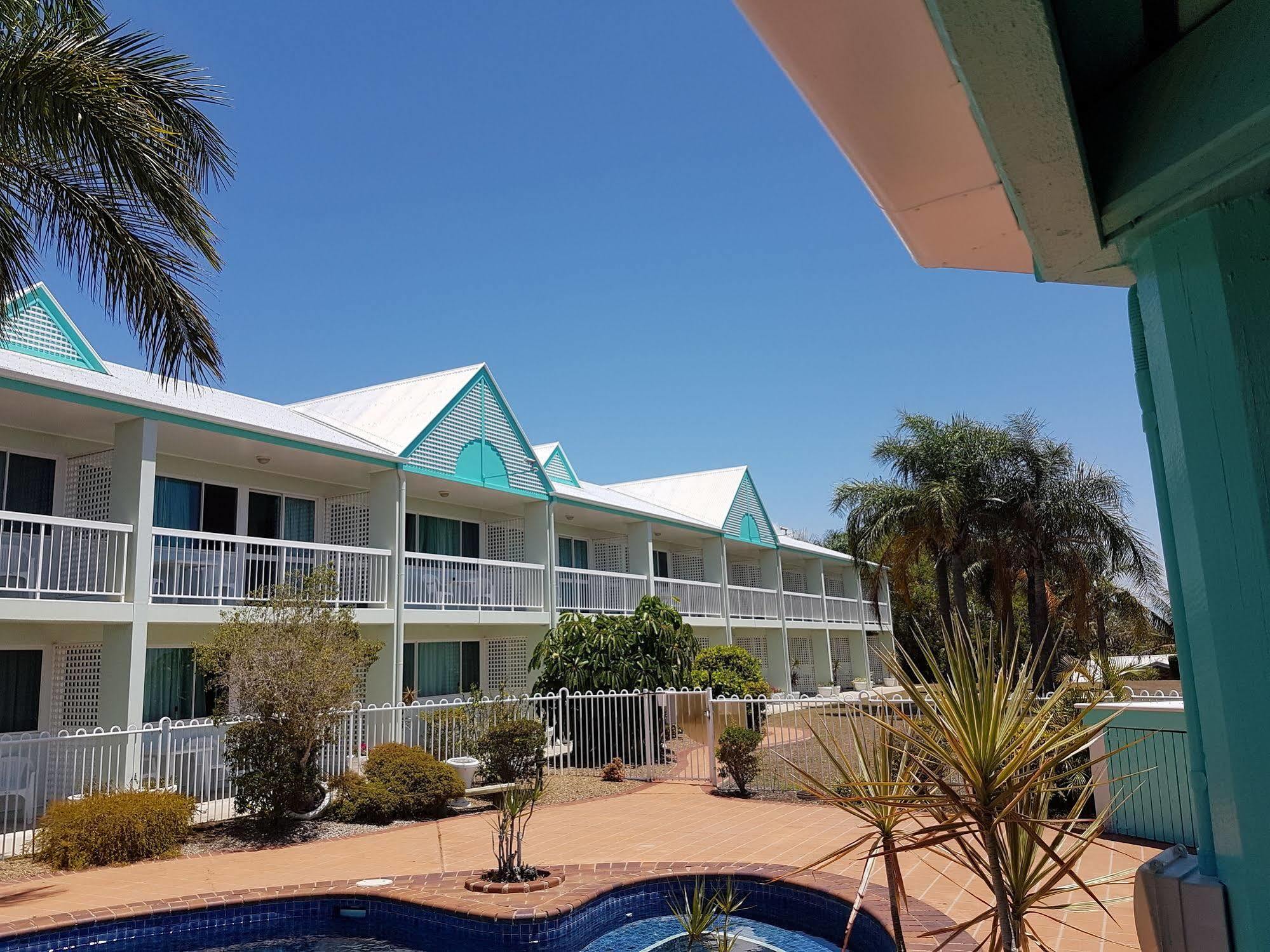 Reef Adventureland Motor Inn Tannum Sands Eksteriør bilde